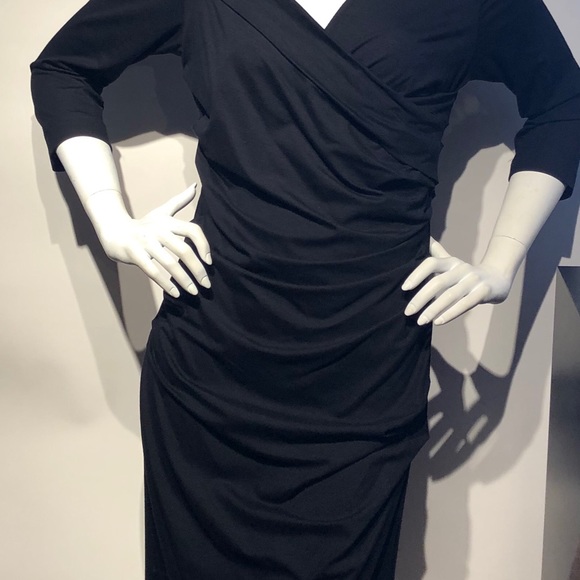 Diane Von Furstenberg Dresses & Skirts - NWT Diane Von Furstenburg  “Bentley “ dress Size L